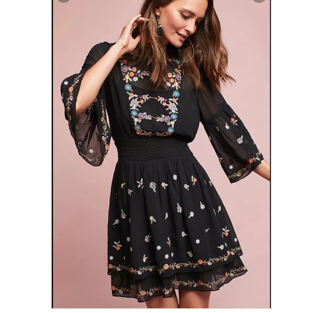 Anthropologie Maeve Anfisa Black Floral Embroidered Tunic Dress
